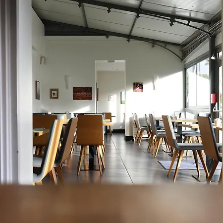 Logis De L'europe Отель 3*