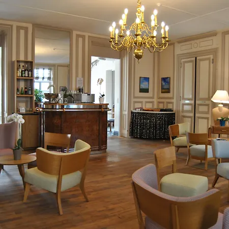 Logis De L'europe Hotel