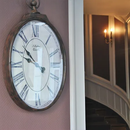 Logis De L'europe Hotel 3*