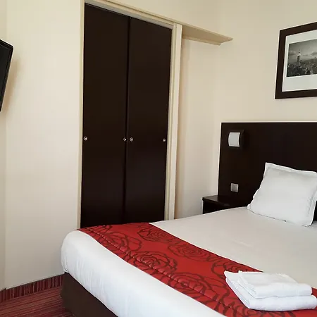 Hotel Logis De L'europe 3*