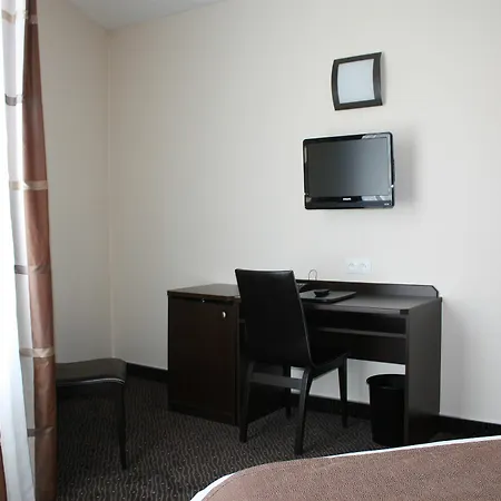 Hotel Logis De L'europe 3*