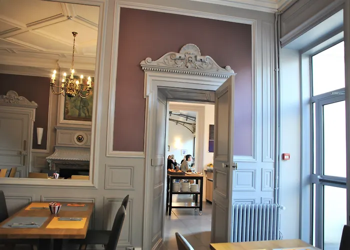 Logis De L'europe Hotel 3*