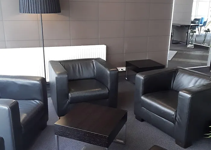 Logis De L'europe Otel Puvatya