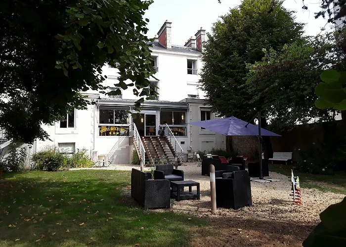 Otel Logis De L'europe 3*